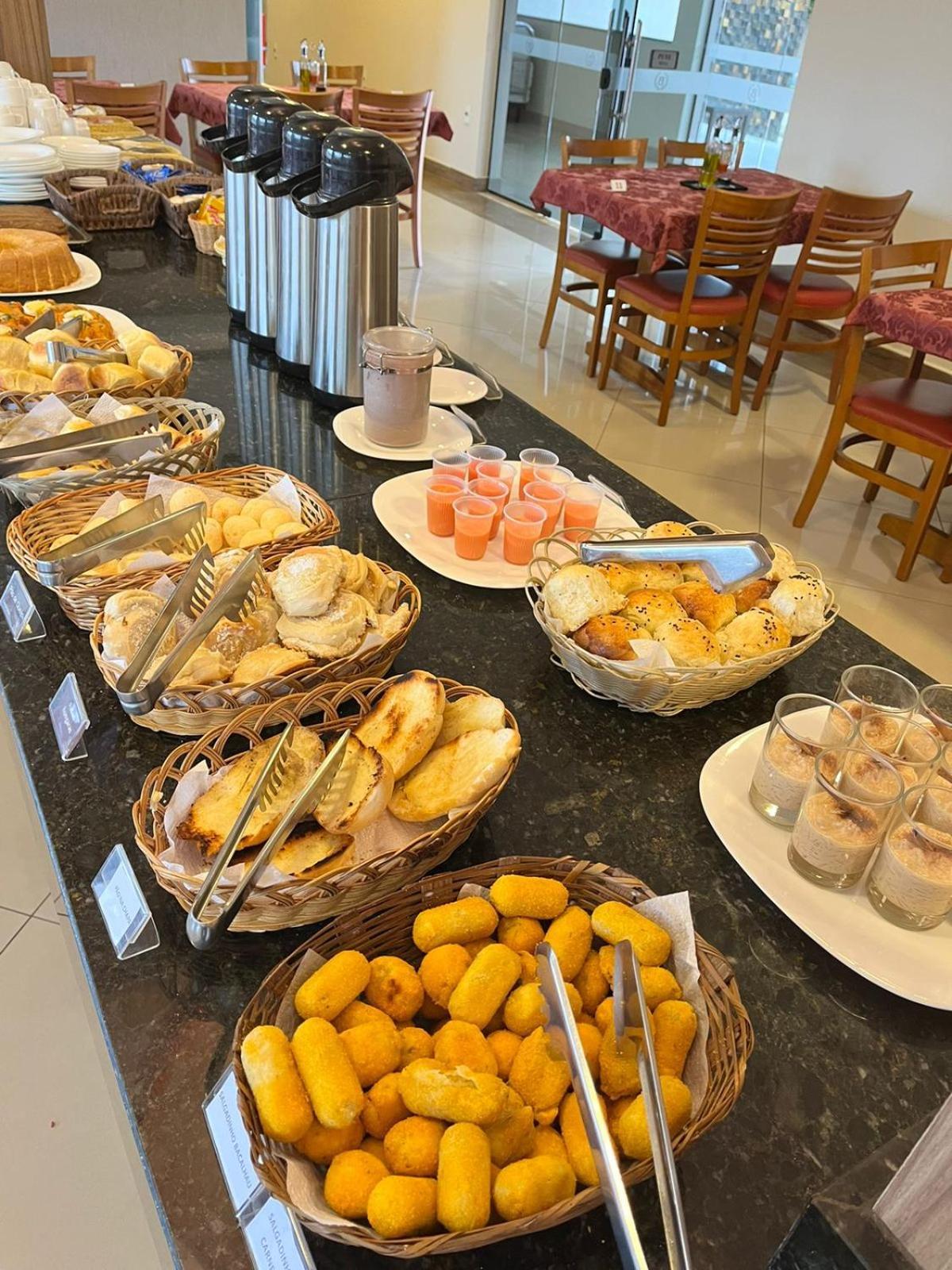 Business Park Hotel Hortolândia Екстериор снимка